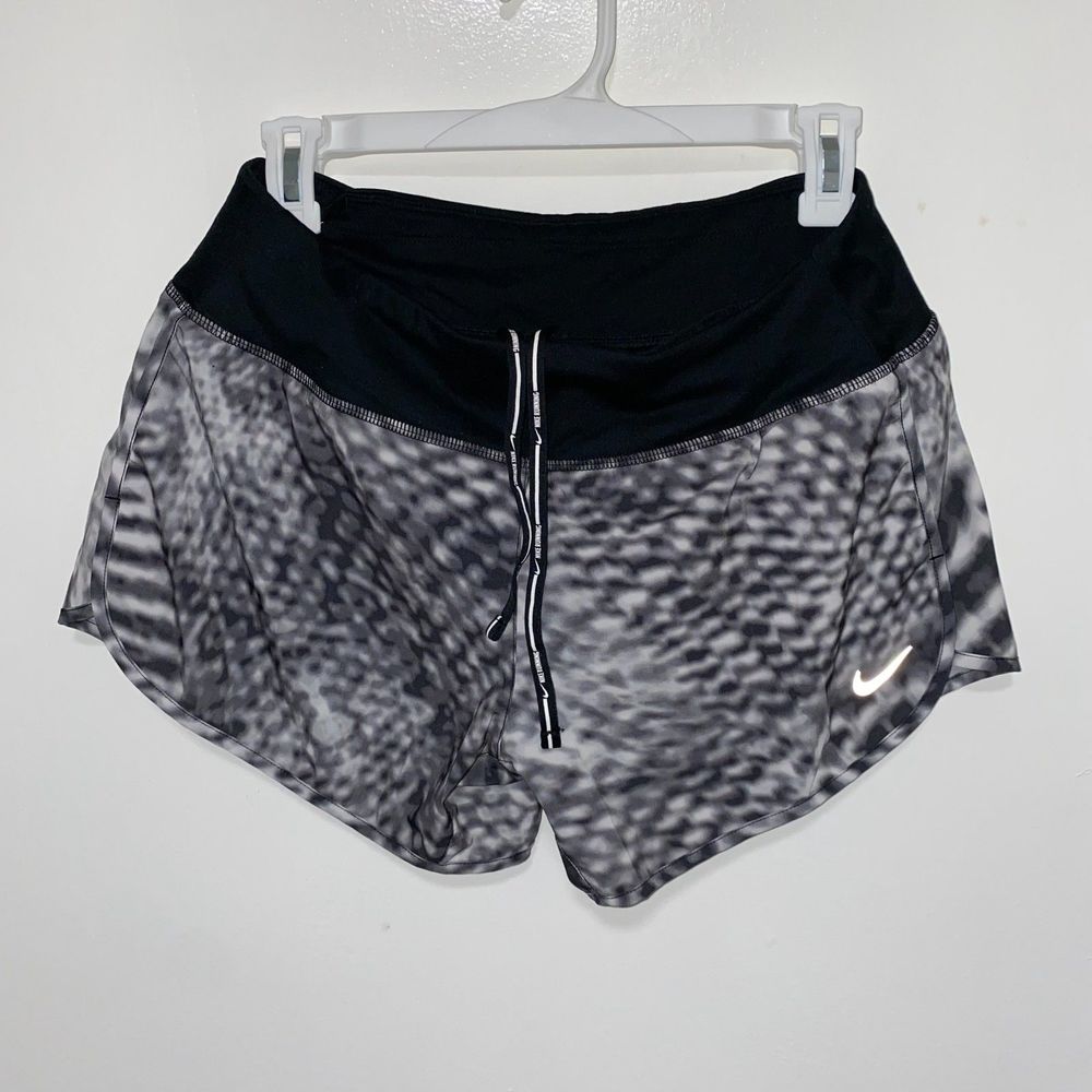 Women Nike Dri-FIT Running Shorts Black Tie Dye– Size Small